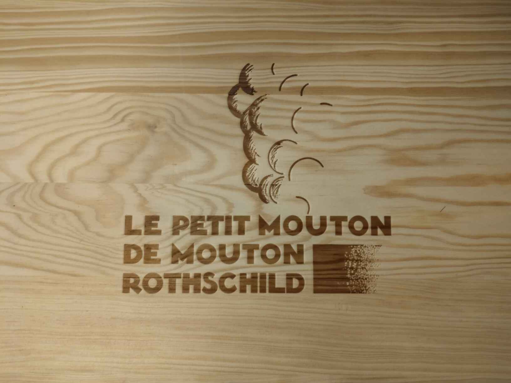 Chateau Mouton Rothschild Le Petit Mouton 2022