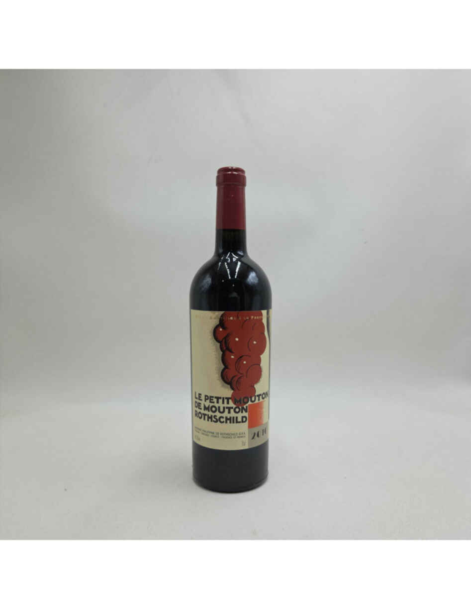 Chateau Mouton Rothschild Le Petit Mouton 2010