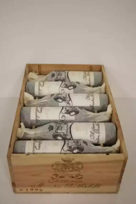 Chateau Mouton Rothschild 1996