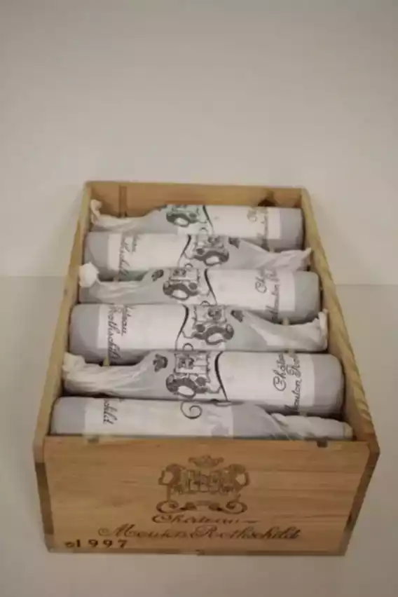 Chateau Mouton Rothschild 1997