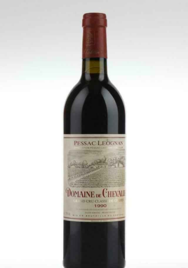 Chateau Domaine De Chevalier 1990